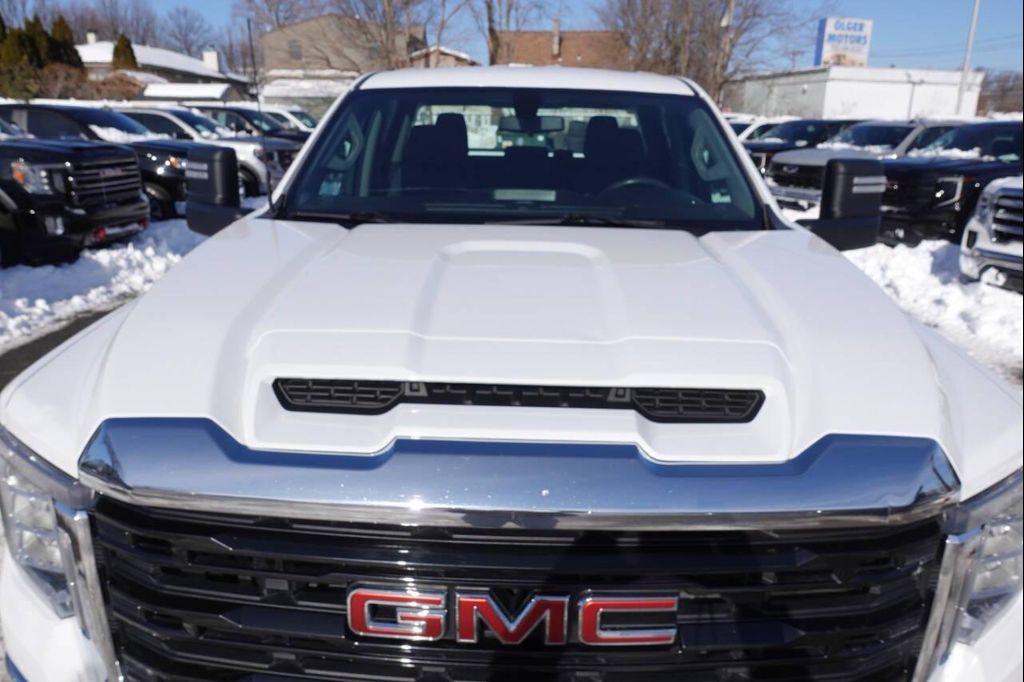 used 2022 GMC Sierra 2500 car, priced at $36,995