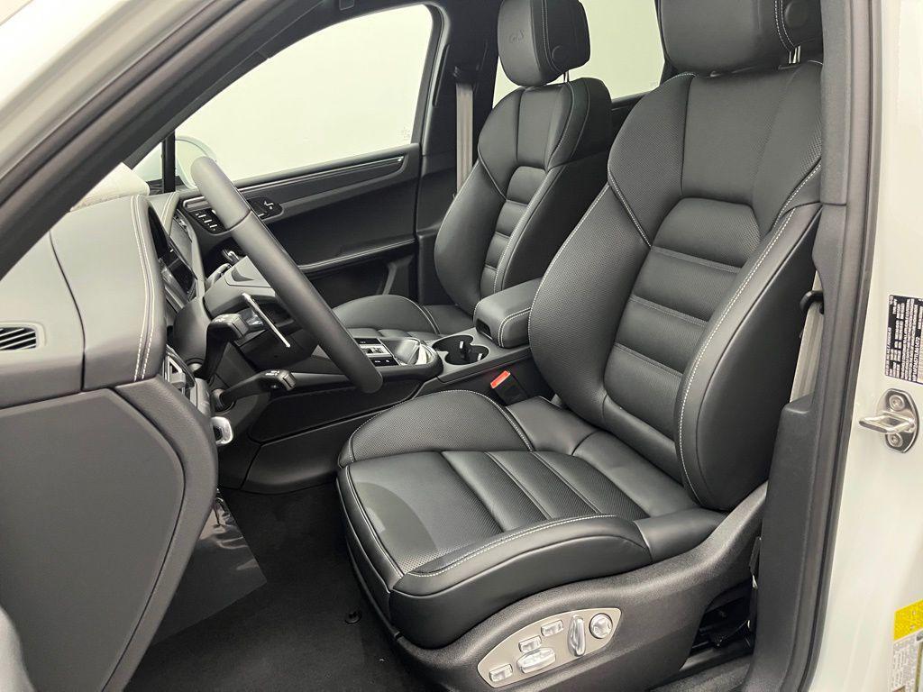 new 2026 Porsche Macan car, priced at $113,600