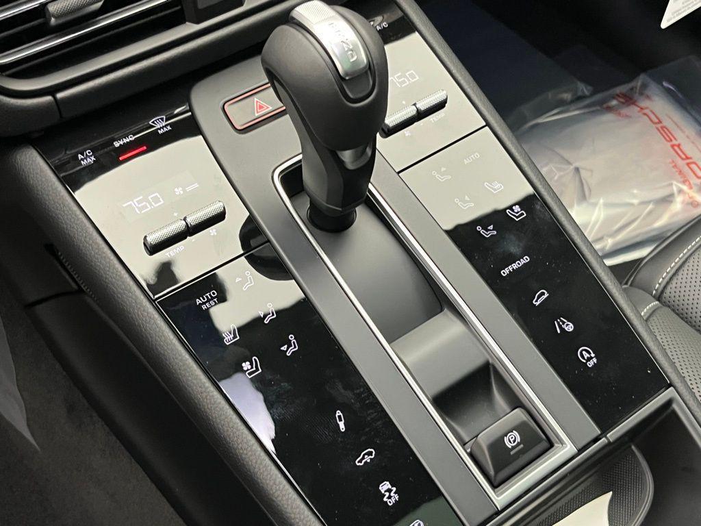 new 2026 Porsche Macan car, priced at $113,600