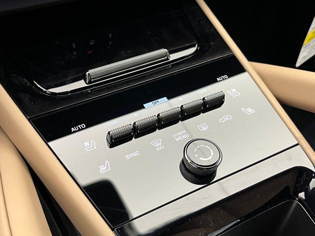 new 2026 Porsche Cayenne car, priced at $115,760