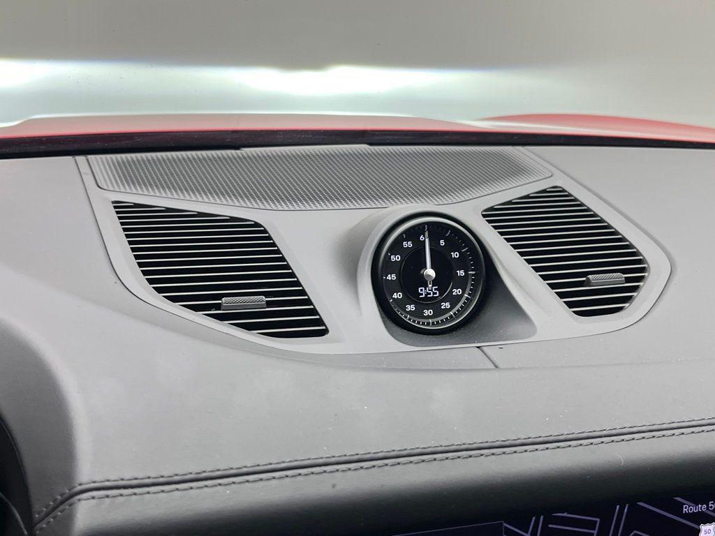 new 2025 Porsche Cayenne car