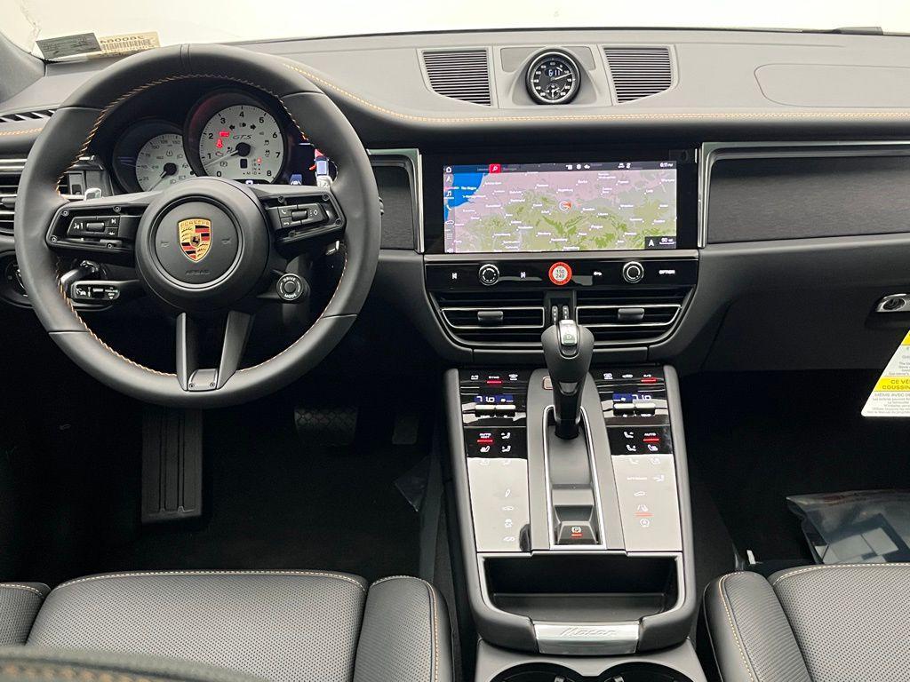 2026 Carrara White Metallic Porsche Macan