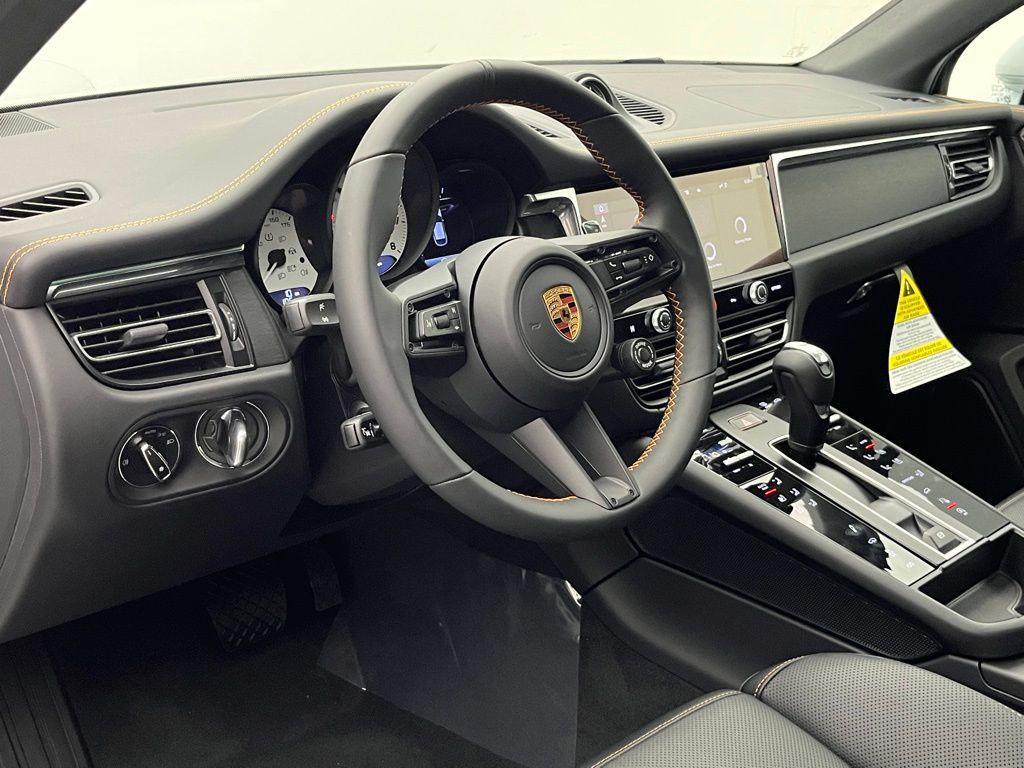 2026 Carrara White Metallic Porsche Macan