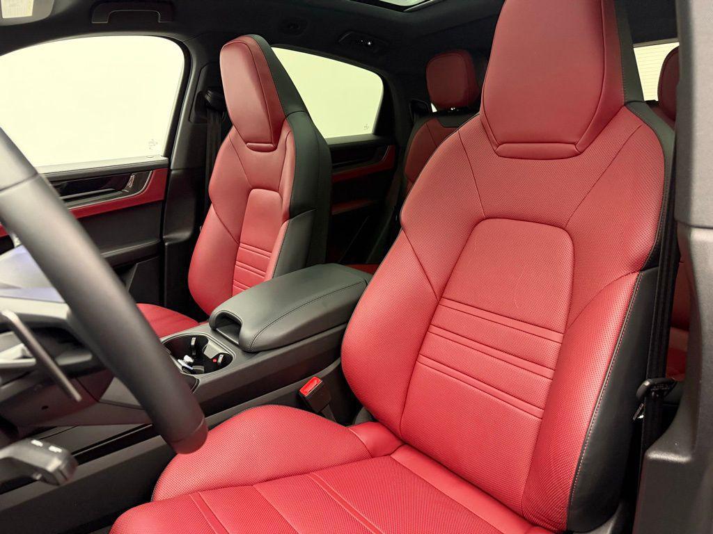 used 2025 Porsche Cayenne car, priced at $121,995