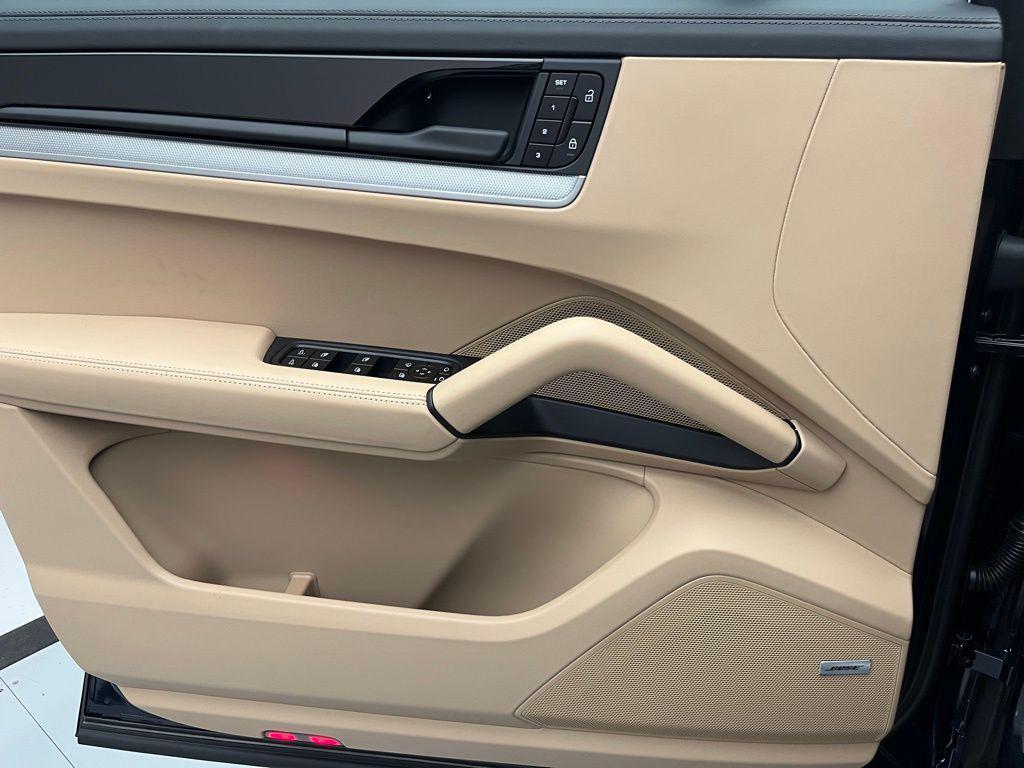 used 2025 Porsche Cayenne car, priced at $100,900