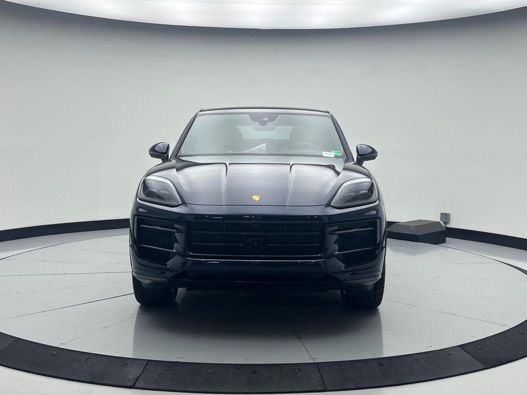 used 2025 Porsche Cayenne car, priced at $100,900
