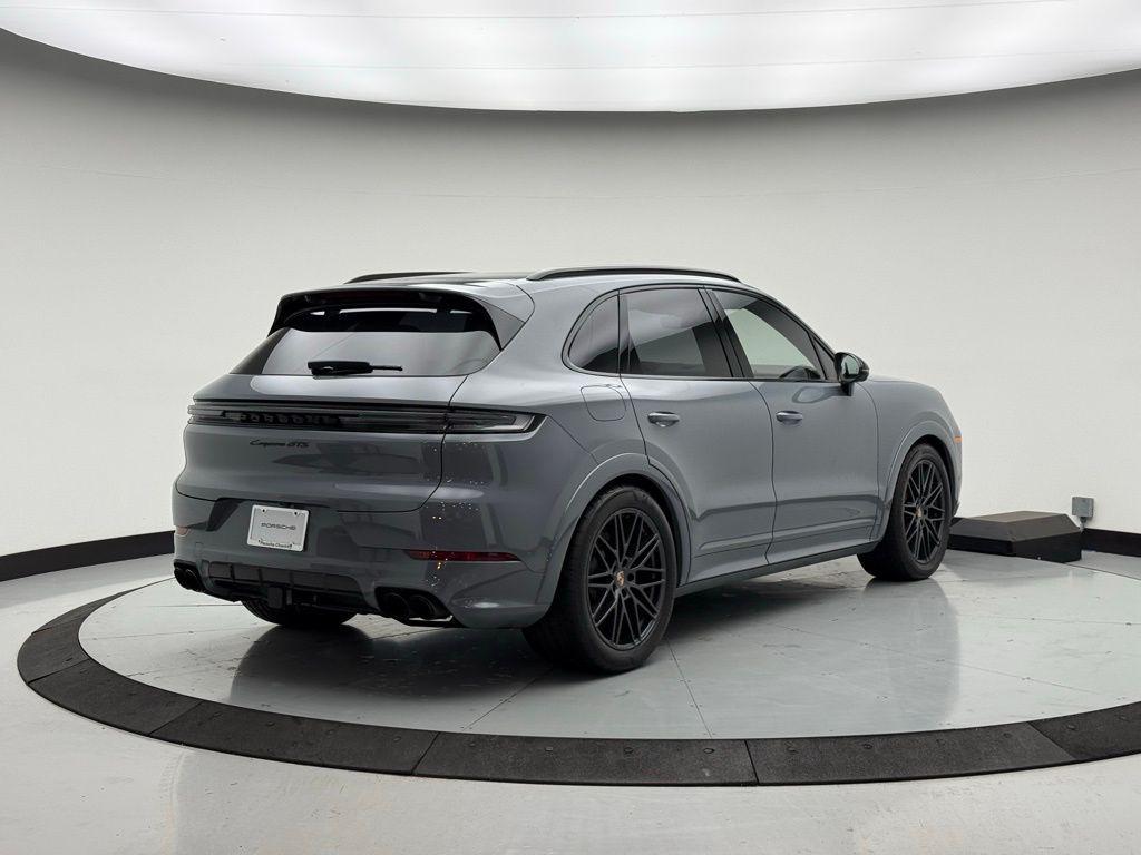 new 2026 Porsche Cayenne car