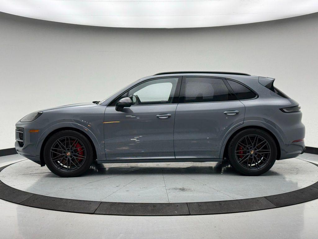 new 2026 Porsche Cayenne car