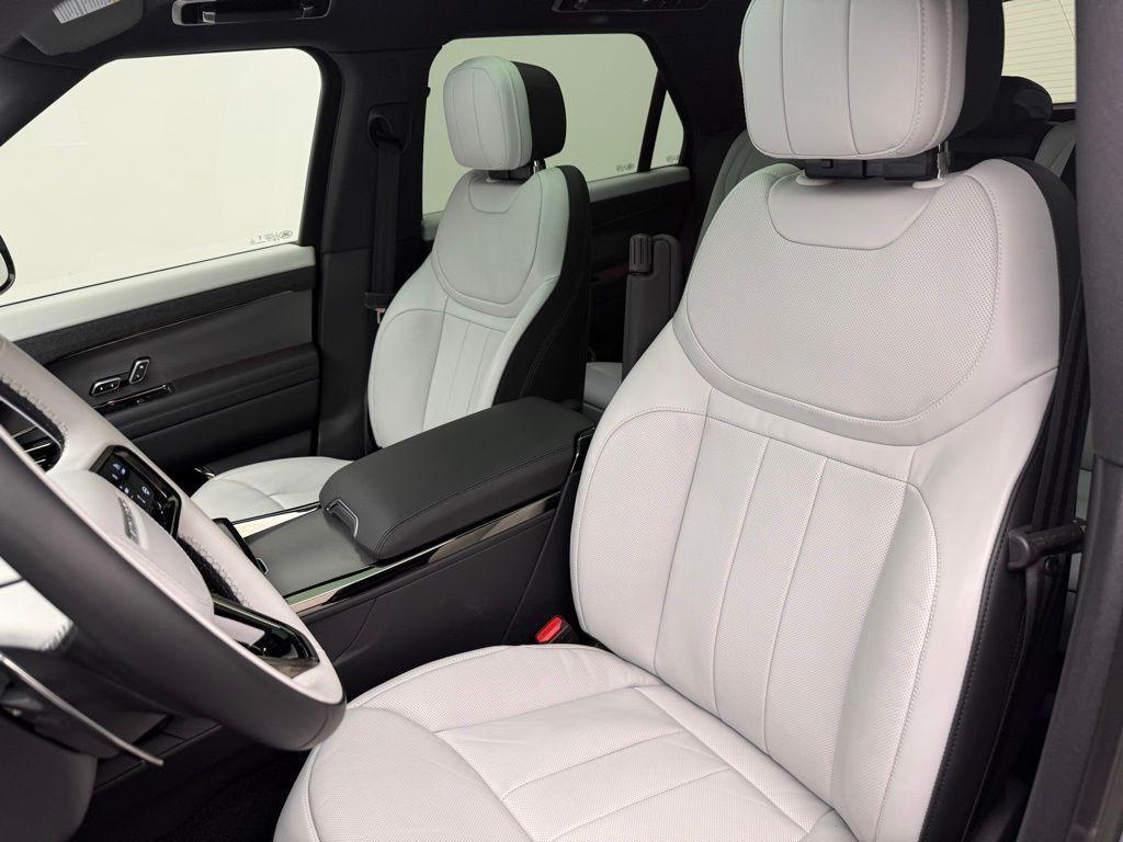 used 2024 Land Rover Range Rover Sport car, priced at $75,900