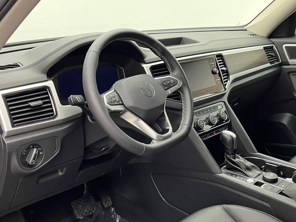 used 2022 Volkswagen Atlas car, priced at $28,999