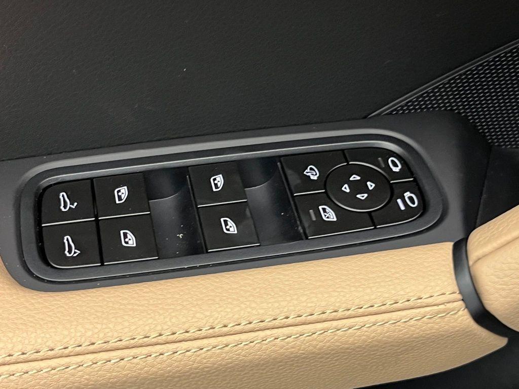 new 2026 Porsche Cayenne car, priced at $113,260