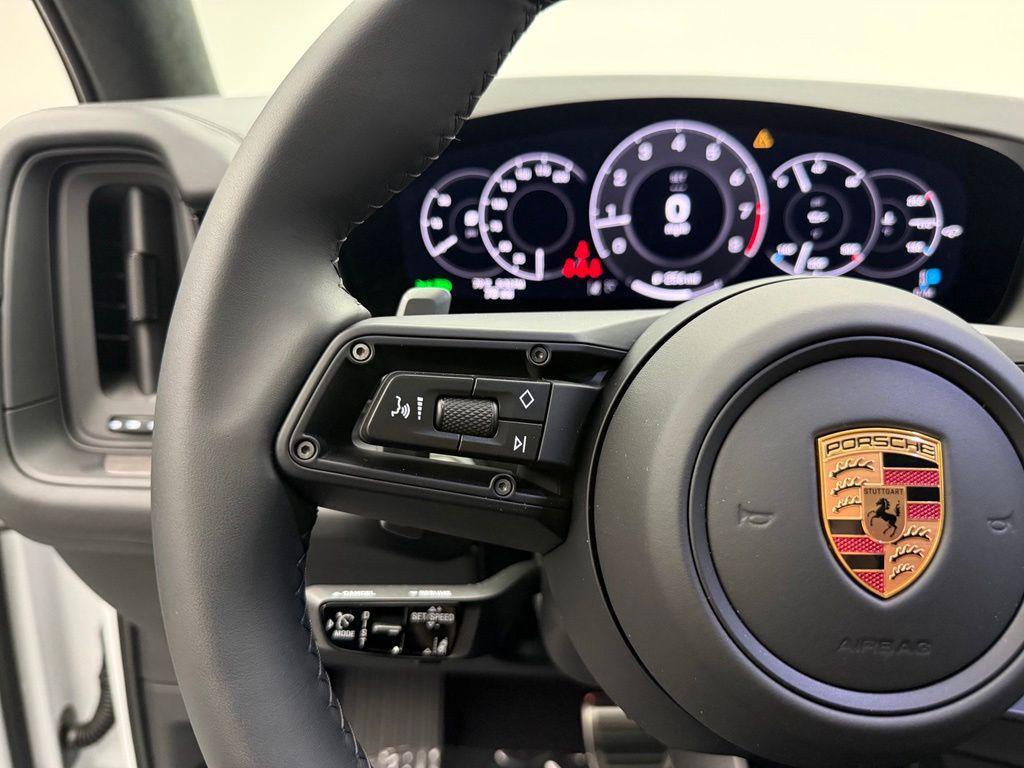 new 2026 Porsche Cayenne car