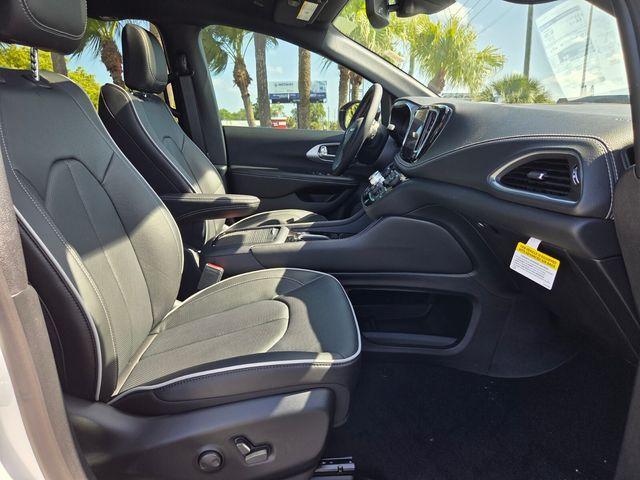 new 2026 Chrysler Pacifica car, priced at $47,227