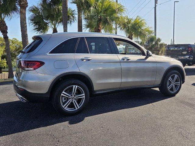 used 2020 Mercedes-Benz GLC 300 car, priced at $22,888