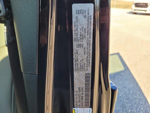 new 2026 Jeep Gladiator car, priced at $57,509