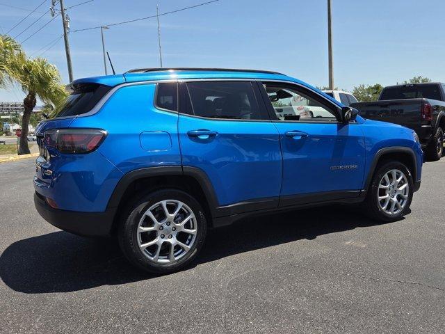 used 2022 Jeep Compass car, priced at $22,999