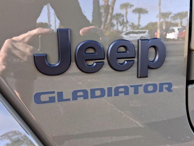 new 2026 Jeep Gladiator car, priced at $40,773