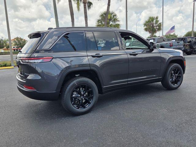 new 2026 Jeep Grand Cherokee car, priced at $39,058