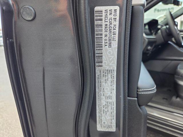 new 2026 Jeep Grand Cherokee car, priced at $39,058