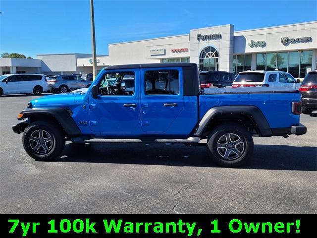 used 2022 Jeep Gladiator car, priced at $26,995