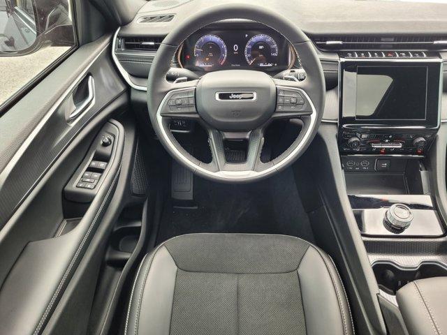 new 2025 Jeep Grand Cherokee car, priced at $35,406