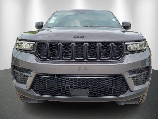 new 2025 Jeep Grand Cherokee car, priced at $35,406