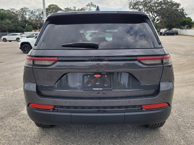 new 2025 Jeep Grand Cherokee car, priced at $35,406