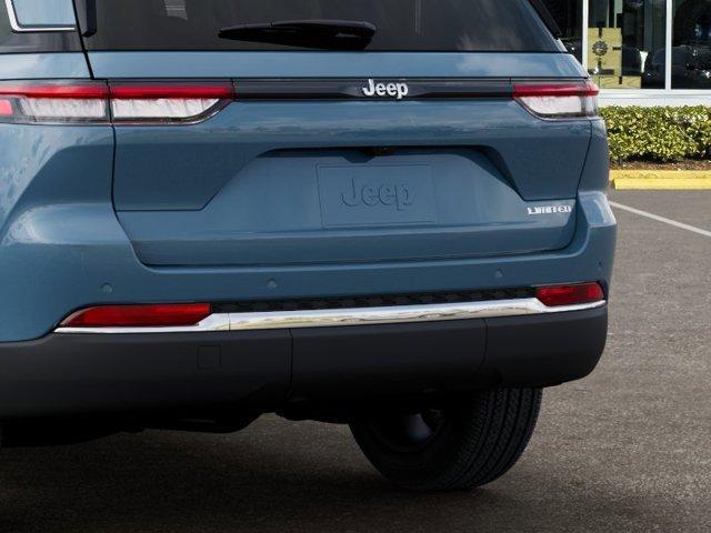 new 2026 Jeep Grand Cherokee car, priced at $43,378