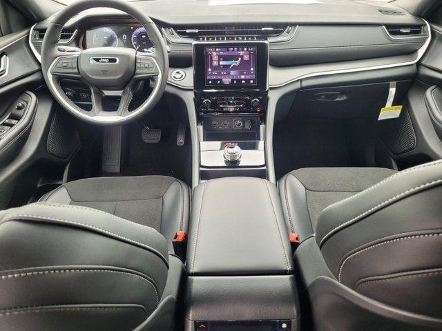 new 2025 Jeep Grand Cherokee L car, priced at $36,907