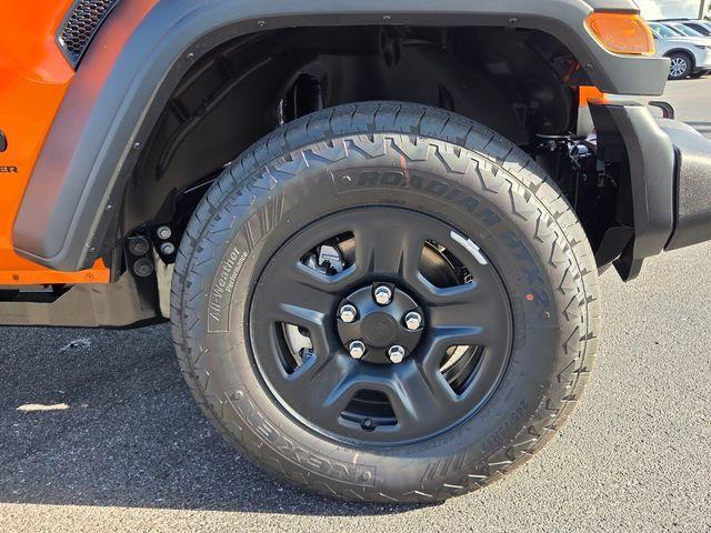 new 2026 Jeep Wrangler car, priced at $41,641