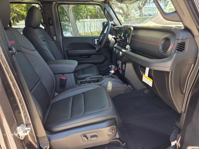 new 2026 Jeep Gladiator car, priced at $55,658