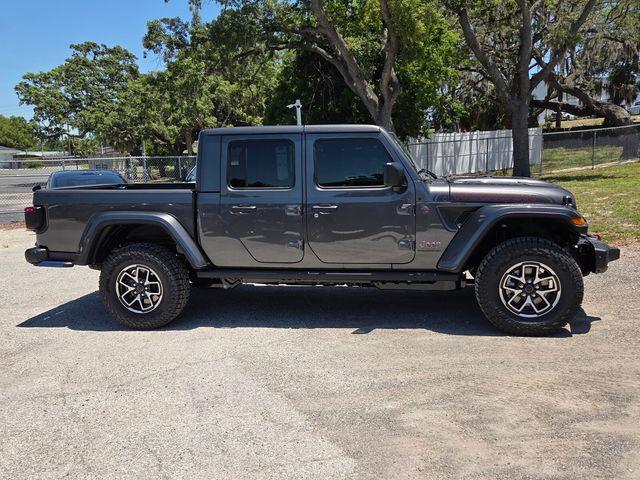 new 2026 Jeep Gladiator car, priced at $55,658