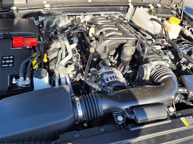 new 2025 Jeep Gladiator car, priced at $33,199