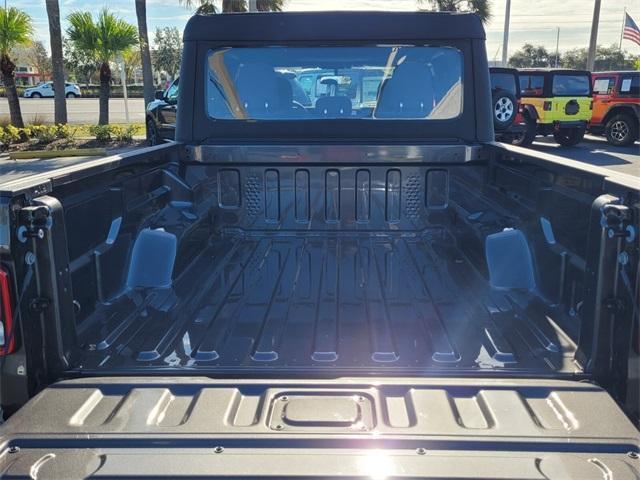 new 2025 Jeep Gladiator car, priced at $33,199