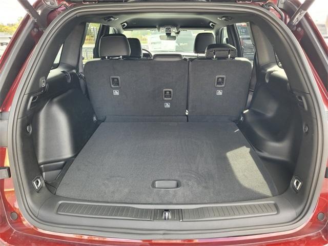 new 2025 Jeep Grand Cherokee car, priced at $35,336