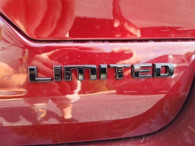 new 2025 Jeep Grand Cherokee car, priced at $35,336