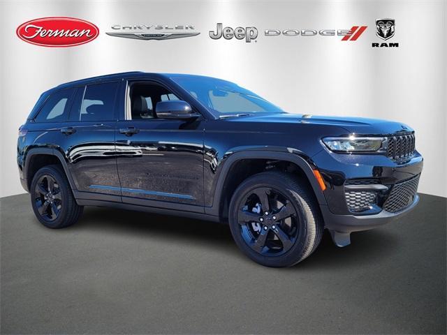 new 2025 Jeep Grand Cherokee car, priced at $35,247