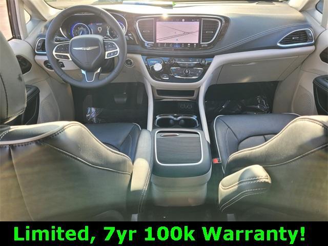 used 2023 Chrysler Pacifica car, priced at $35,888