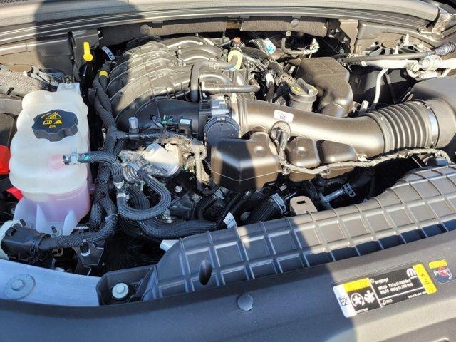 new 2025 Jeep Grand Cherokee car, priced at $33,747