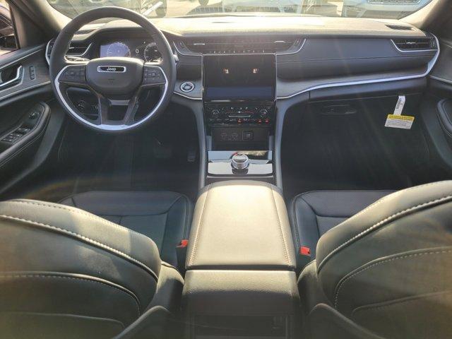 new 2025 Jeep Grand Cherokee car, priced at $40,350