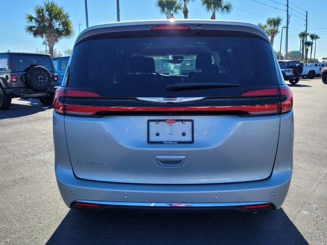 used 2024 Chrysler Pacifica car, priced at $33,788