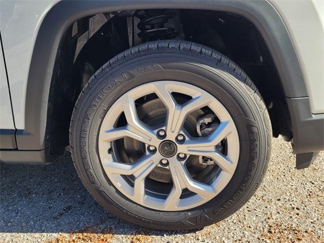 new 2026 Jeep Compass car, priced at $24,298