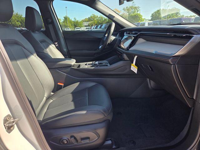new 2026 Jeep Cherokee car, priced at $37,765