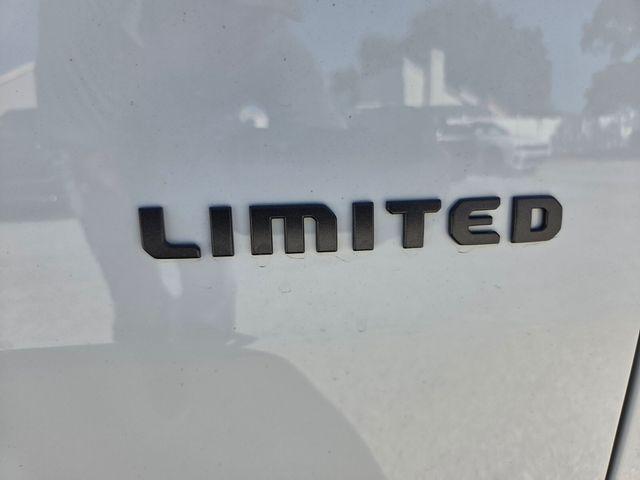 new 2026 Jeep Cherokee car, priced at $37,765