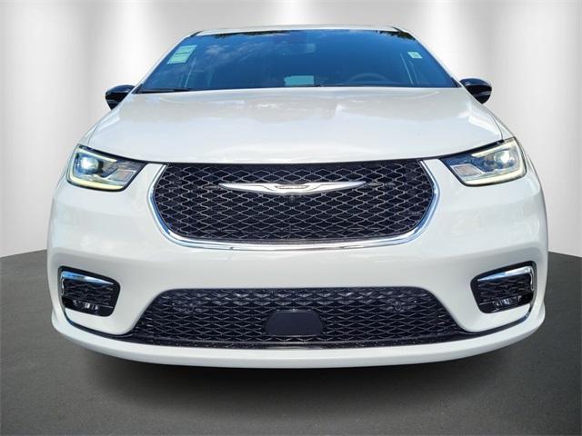 new 2026 Chrysler Pacifica car, priced at $37,999