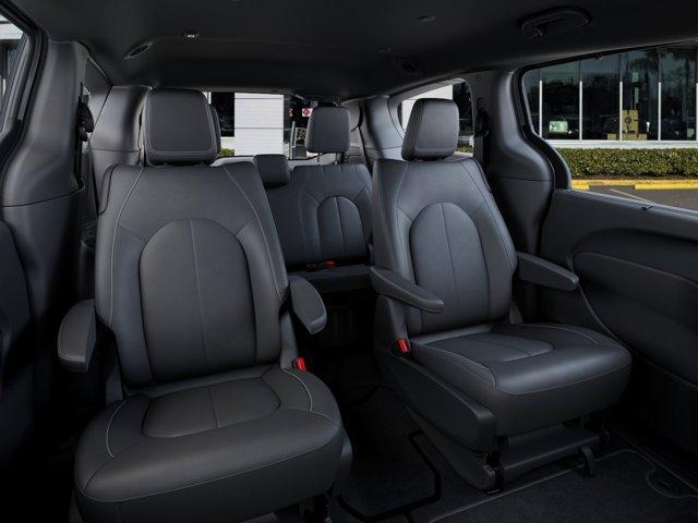 new 2026 Chrysler Pacifica car, priced at $39,636
