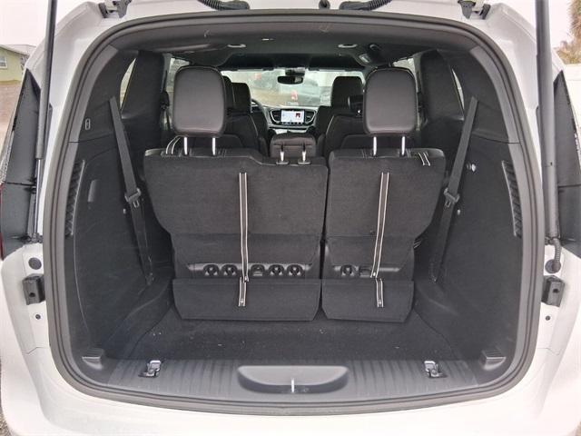 new 2026 Chrysler Pacifica car, priced at $40,356