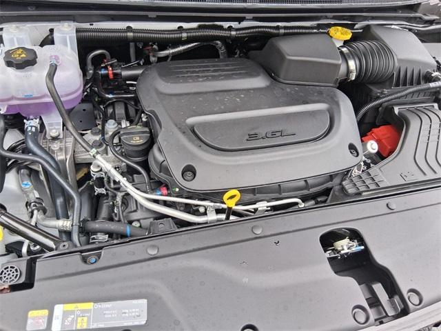 new 2026 Chrysler Pacifica car, priced at $40,356