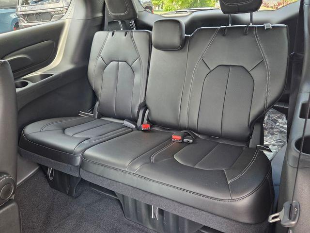 new 2026 Chrysler Pacifica car, priced at $42,071