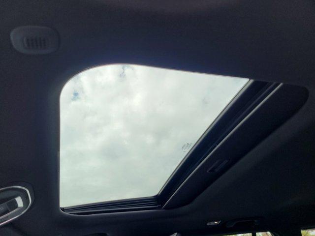 new 2025 Jeep Grand Cherokee car, priced at $35,670